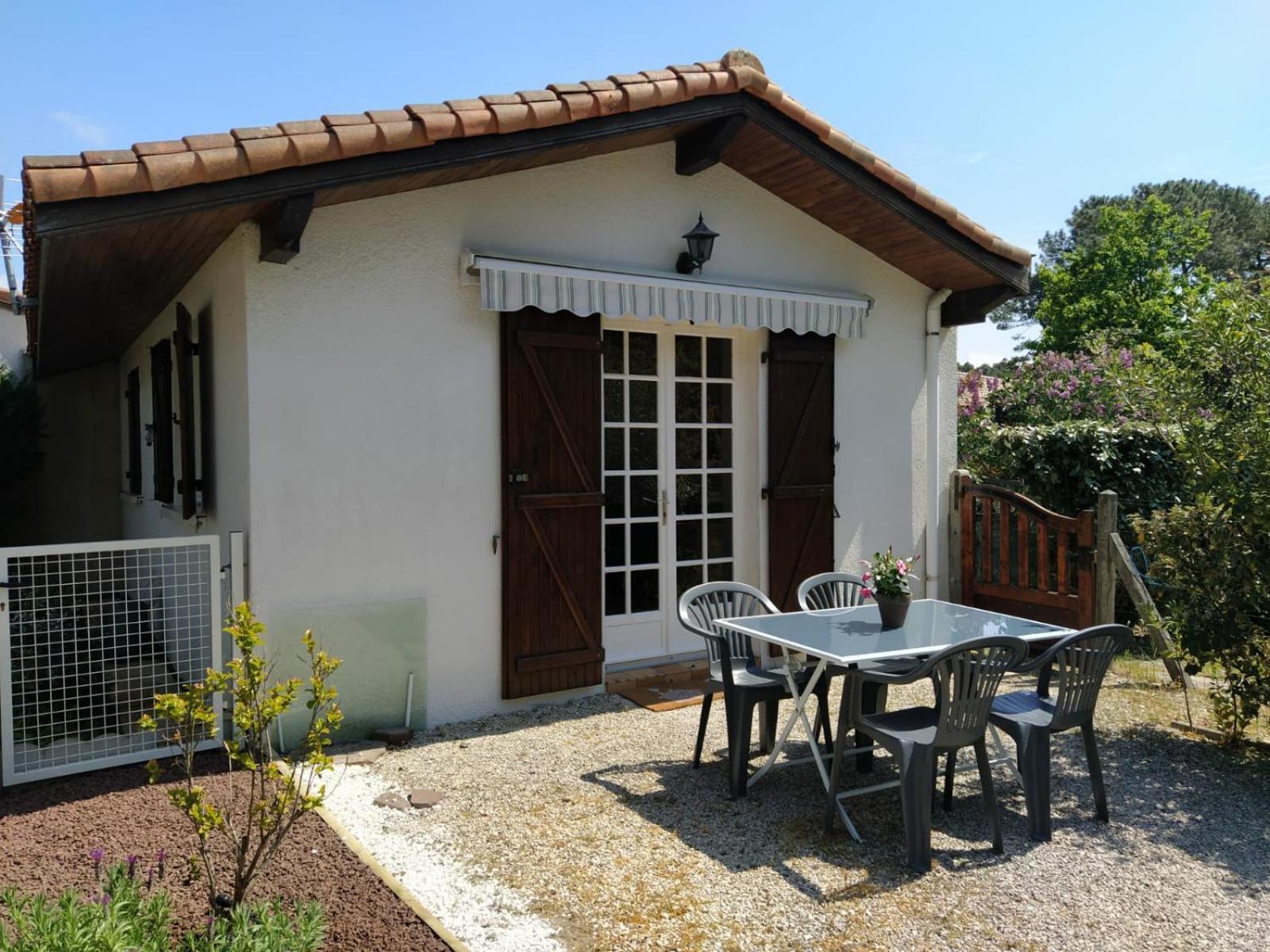 Petite Maison A Biscarrosse - Plage エクステリア 写真